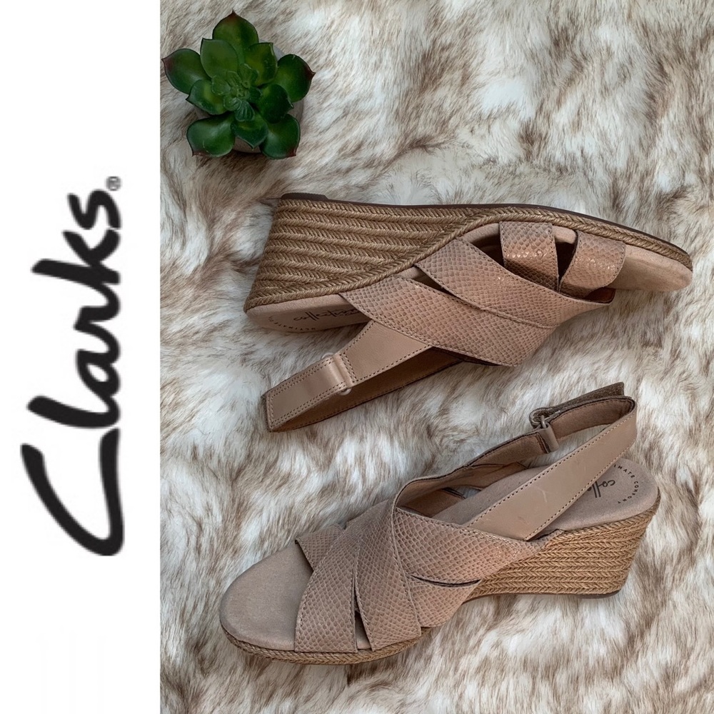 Clarks Tan Lafley Krissy Ankle Strap Wedge Sandals Women's 9.5